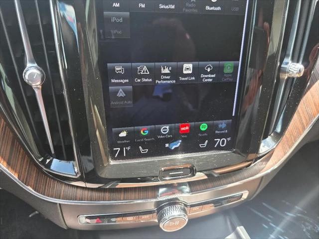 2021 Volvo XC60 T5 Momentum