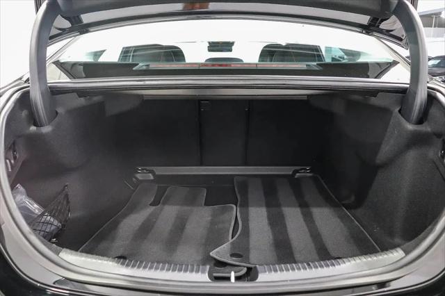 2025 Mercedes-Benz C-CLASS C 300 C 300