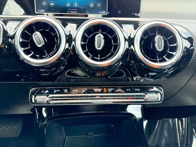 2020 Mercedes-Benz A 220 A 220