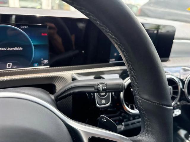 2020 Mercedes-Benz A 220 A 220