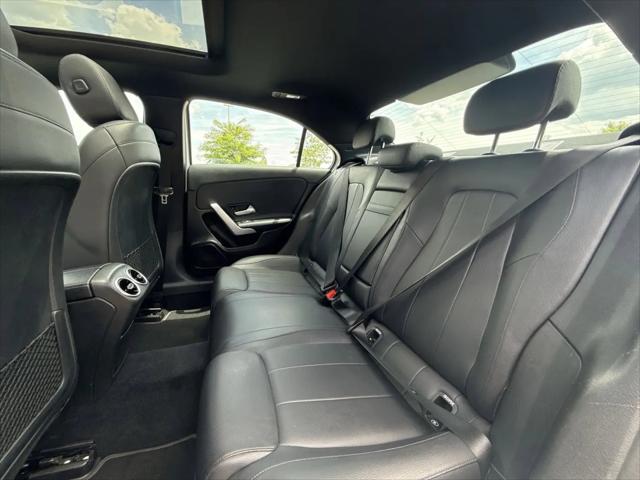 2020 Mercedes-Benz A 220 A 220
