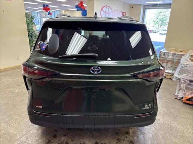 2024 Toyota Sienna XLE