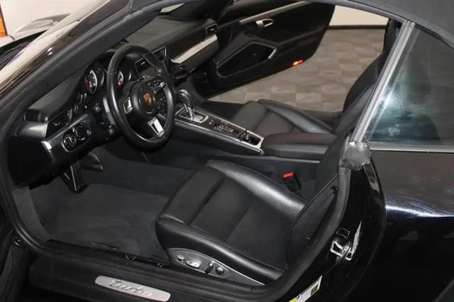 2019 Porsche 911 Turbo