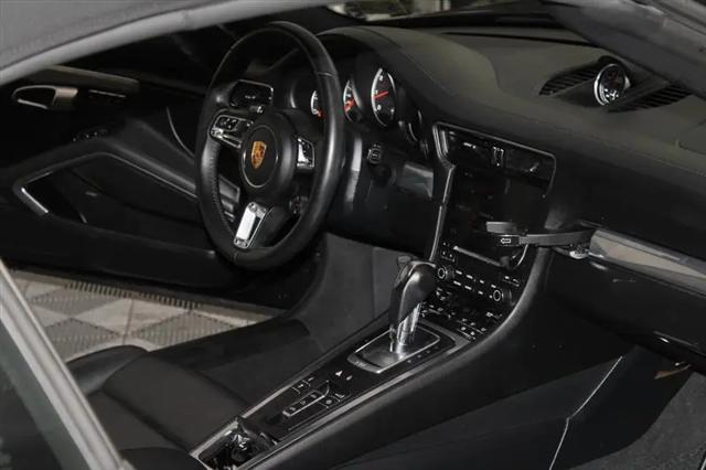 2019 Porsche 911 Turbo