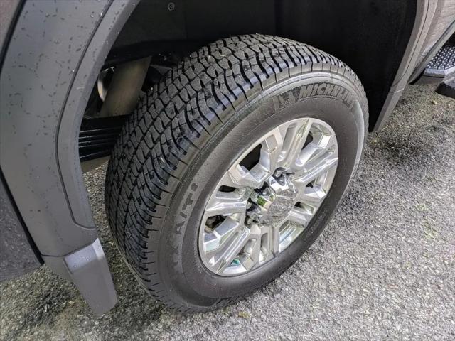 2021 GMC Sierra 2500HD 4WD Crew Cab Standard Bed Denali