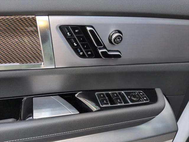 2026 Cadillac iQ Luxury