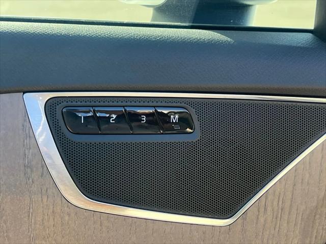 2023 Volvo XC90 B6 Plus 6-Seater