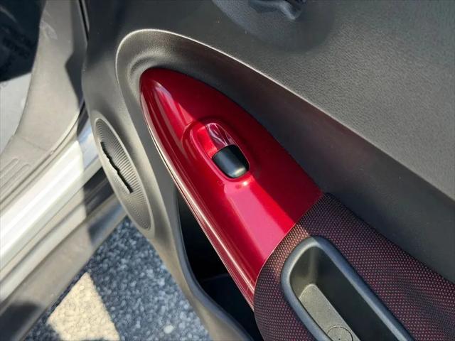 2016 Nissan JUKE SV