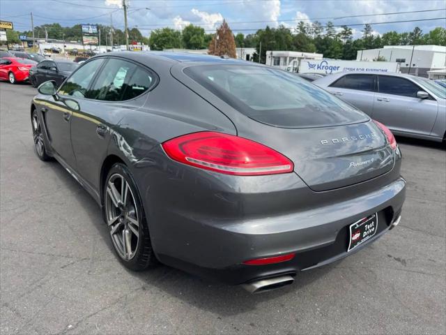 2014 Porsche Panamera 4