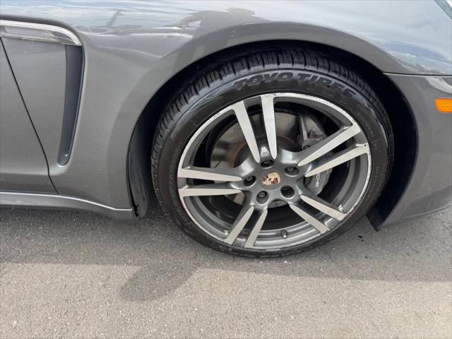 2014 Porsche Panamera 4