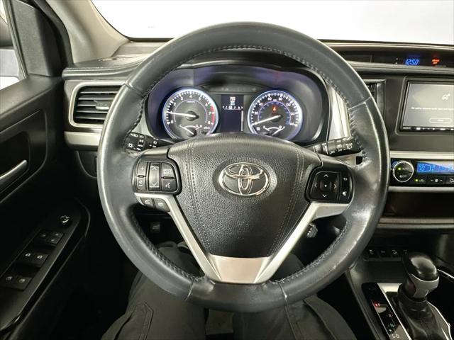 2016 Toyota Highlander XLE V6