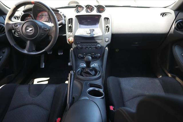 2017 Nissan 370Z NISMO Tech