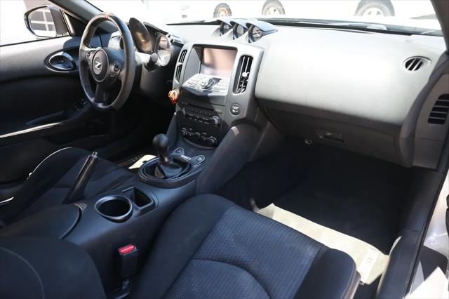 2017 Nissan 370Z NISMO Tech