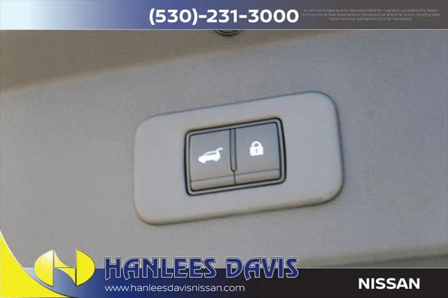 2026 Nissan LEAF PLATINUM+