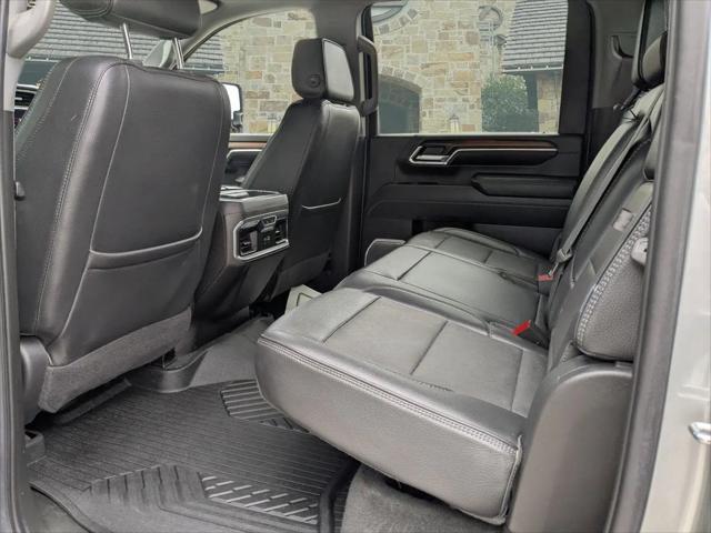 2024 GMC Sierra 2500HD 4WD Crew Cab Standard Bed Denali