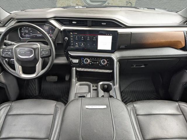 2024 GMC Sierra 2500HD 4WD Crew Cab Standard Bed Denali