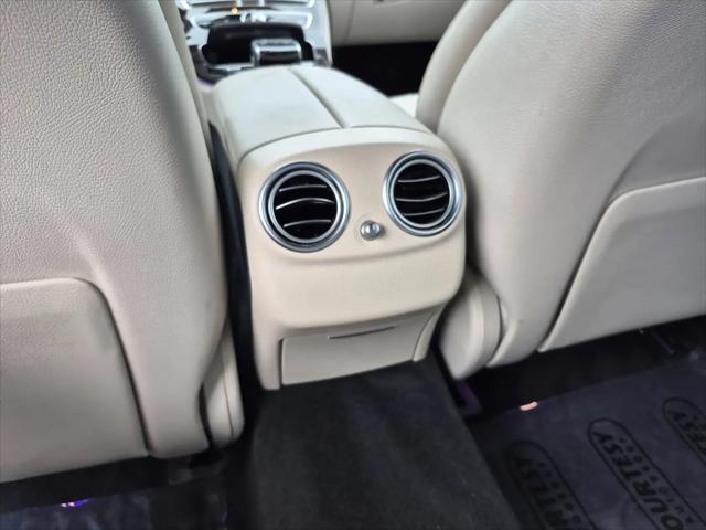 2019 Mercedes-Benz E-CLASS E 300 E 300