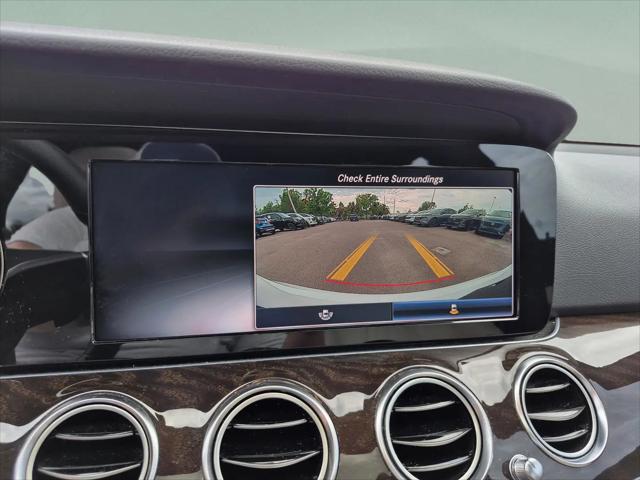2019 Mercedes-Benz E-CLASS E 300 E 300