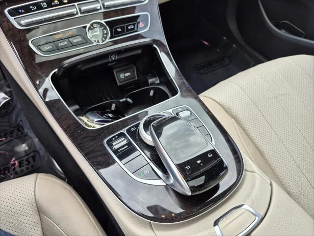 2019 Mercedes-Benz E-CLASS E 300 E 300