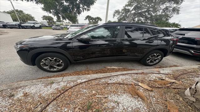 2024 Chevrolet Trax FWD LT