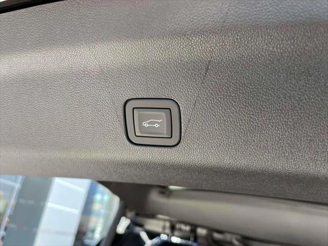 2026 GMC Yukon 4WD Denali