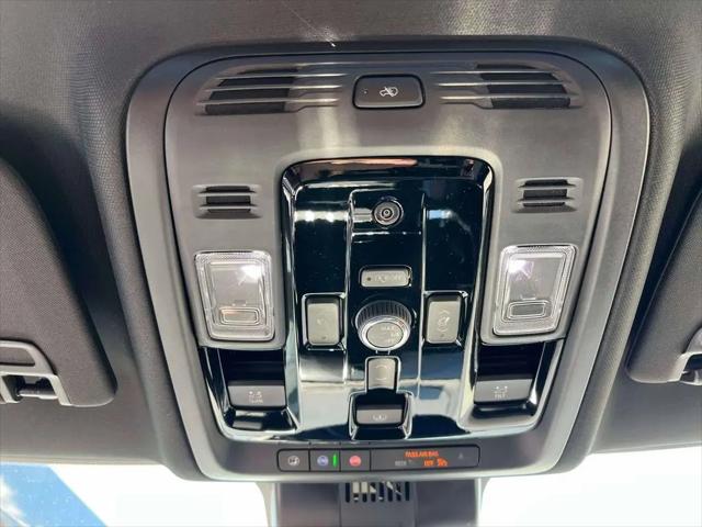 2026 GMC Yukon 4WD Denali
