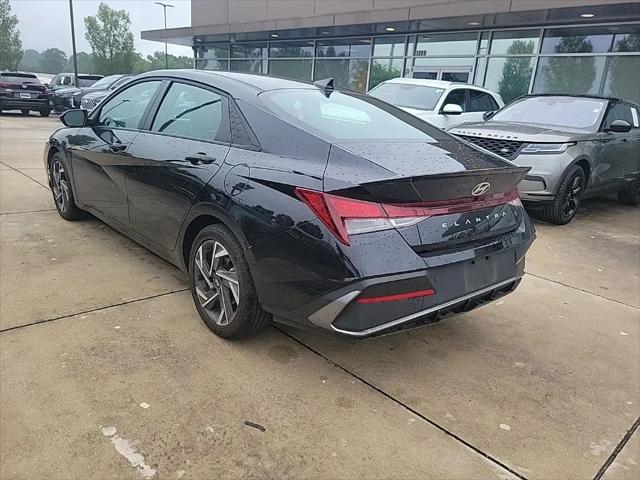 2025 Hyundai Elantra SEL Sport
