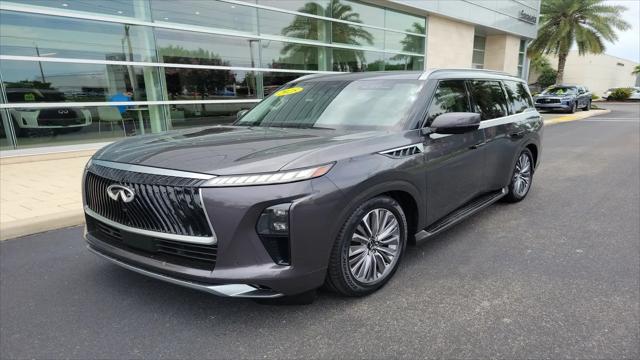 2025 INFINITI QX80 LUXE AWD