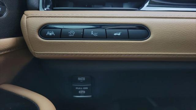 2025 INFINITI QX80 LUXE AWD
