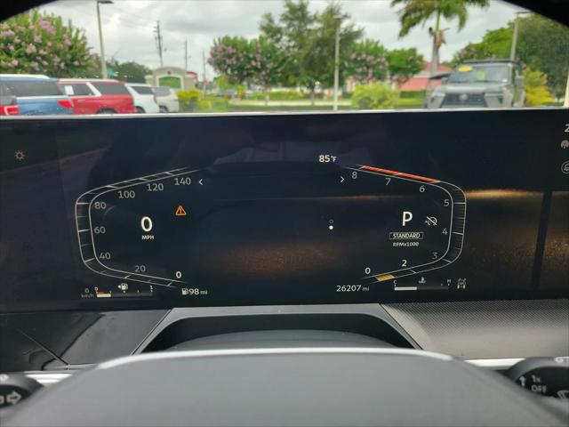 2025 INFINITI QX80 LUXE AWD