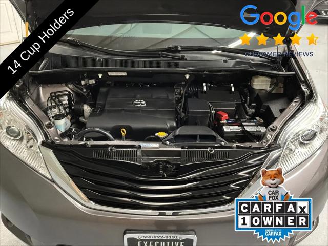 2014 Toyota Sienna LE V6 8 Passenger