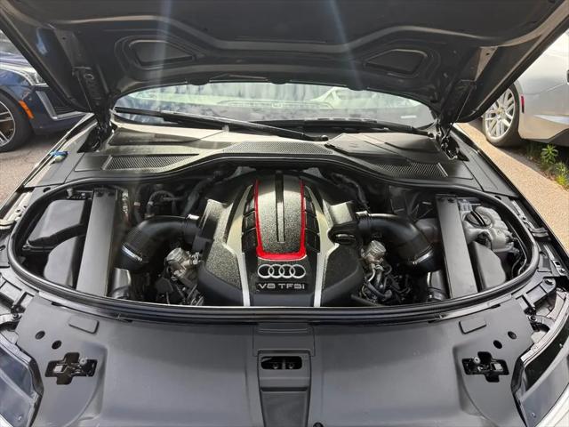 2015 Audi S8 4.0T