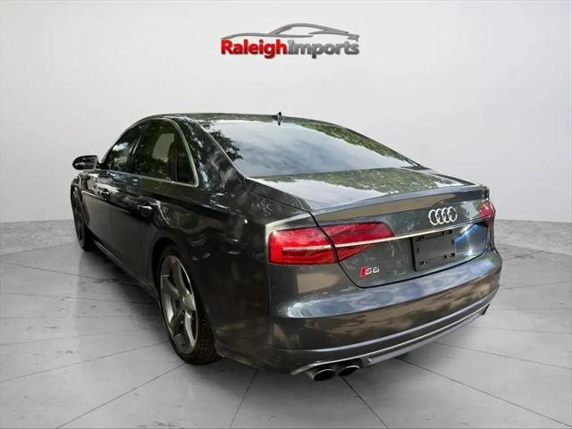2015 Audi S8 4.0T