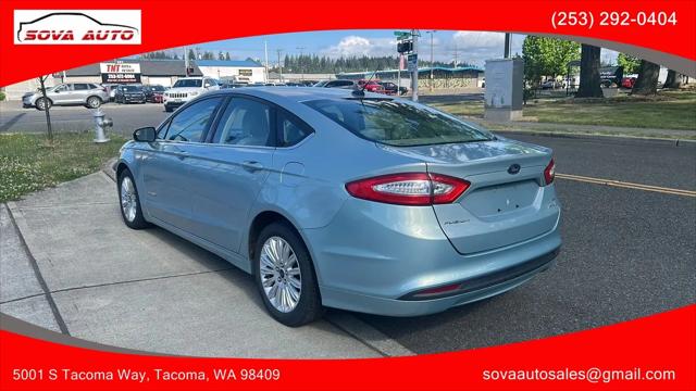 2014 Ford Fusion Hybrid SE