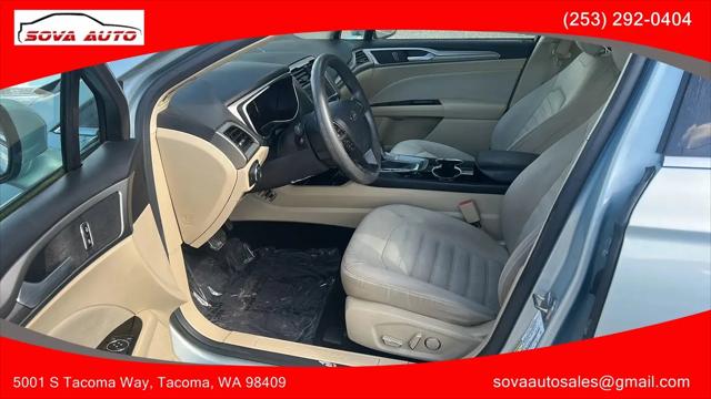 2014 Ford Fusion Hybrid SE
