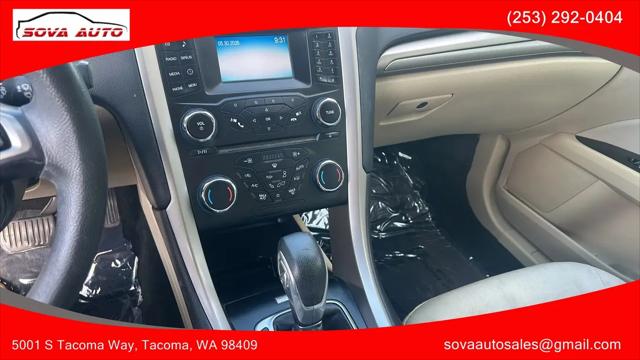 2014 Ford Fusion Hybrid SE