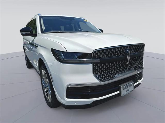 2025 Lincoln Navigator Reserve