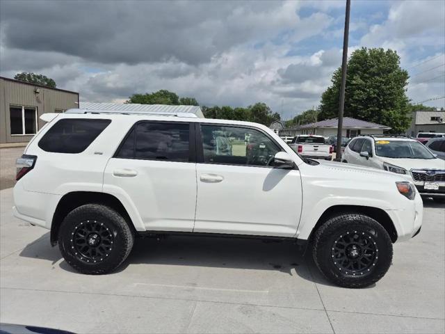 2017 Toyota 4Runner SR5