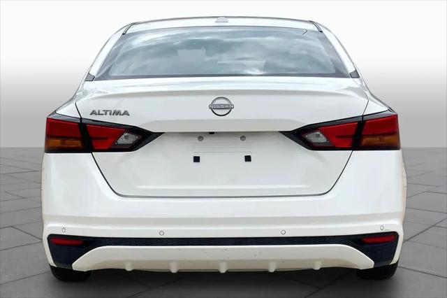 2025 Nissan Altima SV FWD