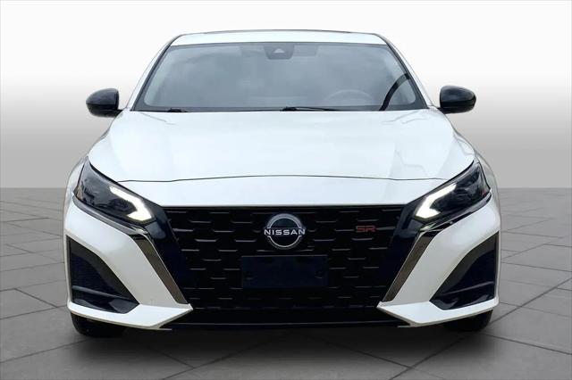 2023 Nissan Altima SR Intelligent AWD