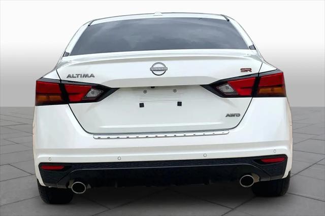 2023 Nissan Altima SR Intelligent AWD