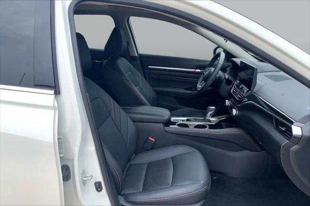 2023 Nissan Altima SR Intelligent AWD