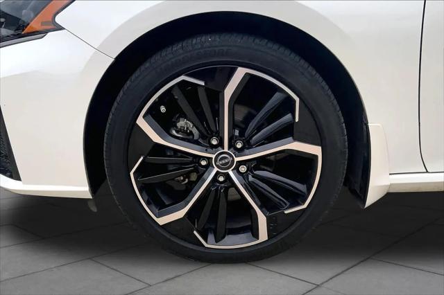 2023 Nissan Altima SR Intelligent AWD