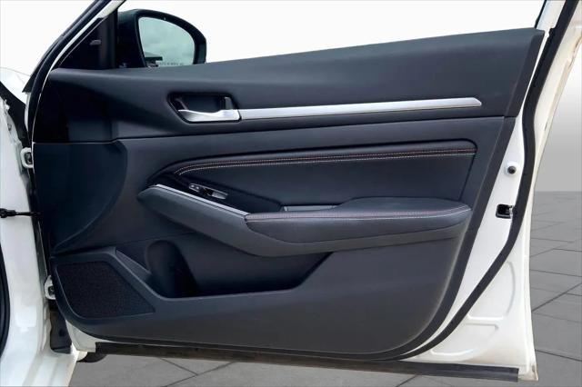 2023 Nissan Altima SR Intelligent AWD