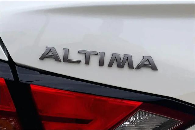 2023 Nissan Altima SR Intelligent AWD