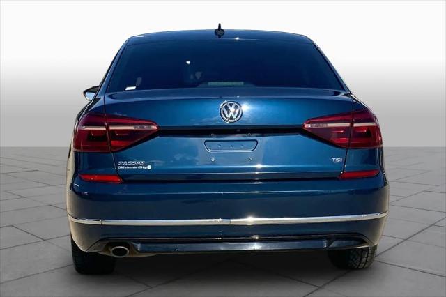 2018 Volkswagen Passat 2.0T R-Line