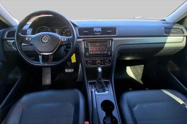 2018 Volkswagen Passat 2.0T R-Line