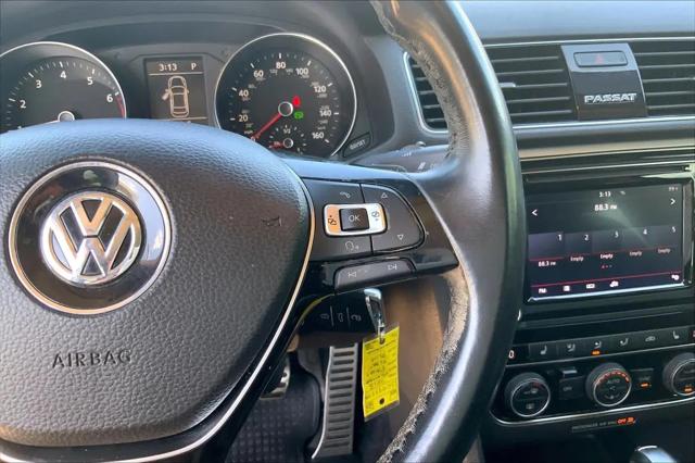 2018 Volkswagen Passat 2.0T R-Line