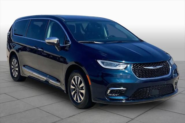 2023 Chrysler Pacifica Hybrid Limited
