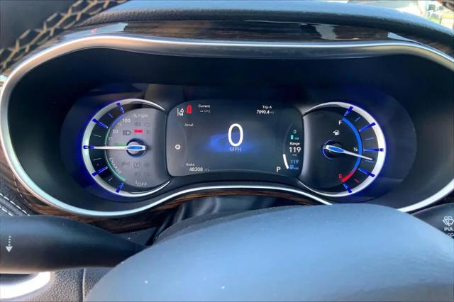 2023 Chrysler Pacifica Hybrid Limited